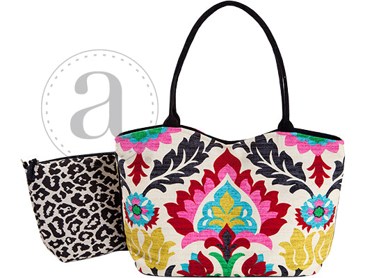Amazon.com: MARIA VICTORIA-Accent-Handwoven plastic Mexican tote bag.  Perfect for summer, indoor and outdoor activities. Water resistant. (MO) :  Clothing, Shoes & Jewelry